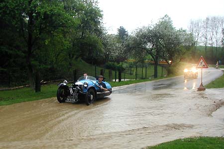 meeting 2002 of the German Morgan 3-wheeler Group